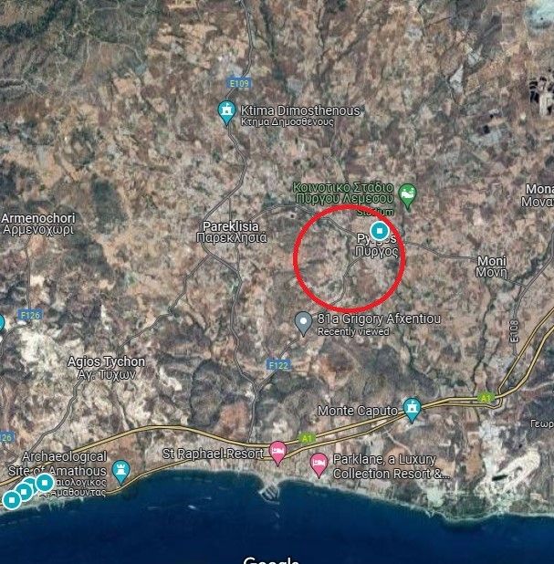 Terrain à Limassol, Chypre, 9 020 m² - image 1
