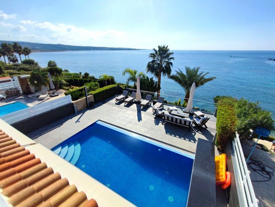 Villa à Paphos, Chypre, 200 m² - image 1