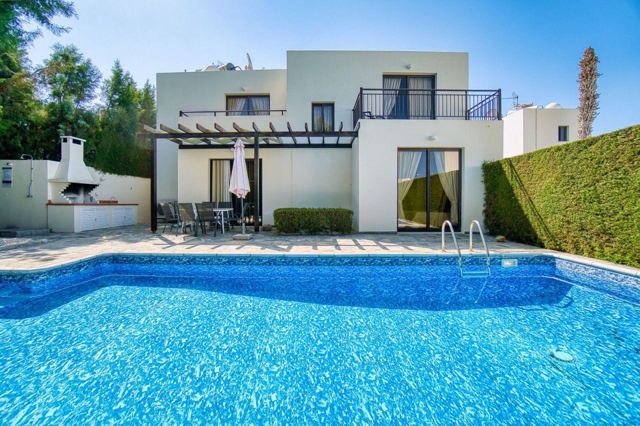 Villa a Paphos, Cipro, 140 m² - foto 1