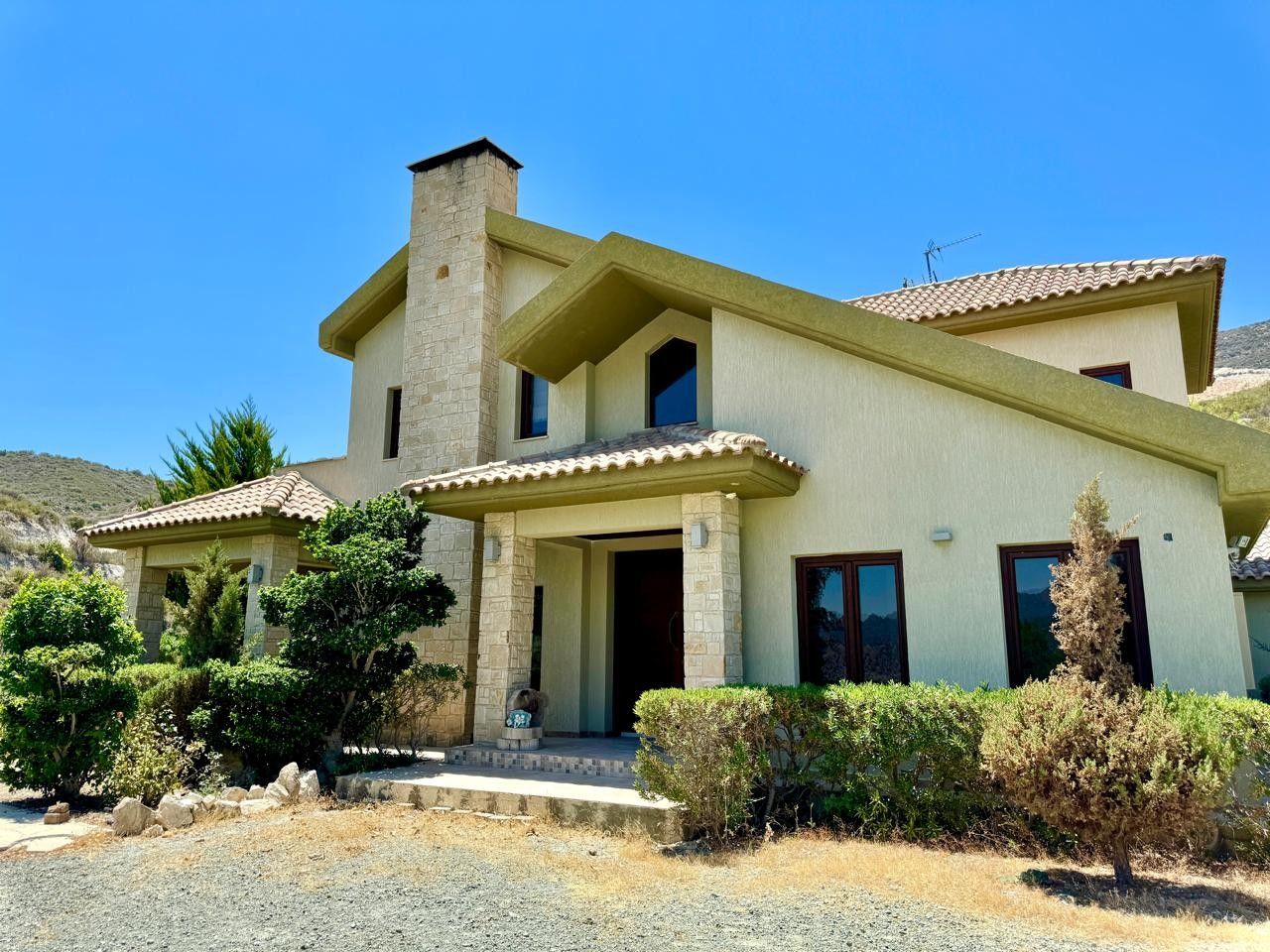 Villa in Limassol, Cyprus, 350 m² - picture 1