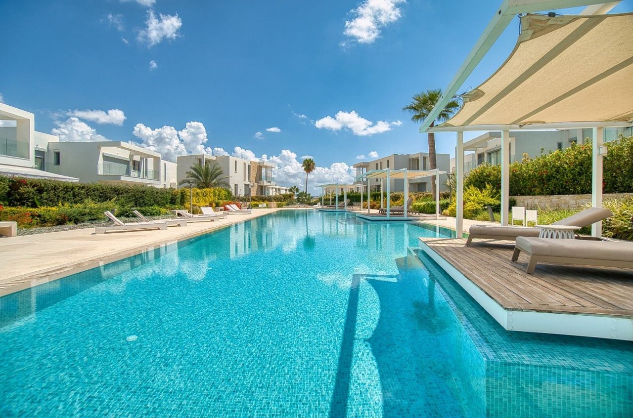 Villa in Paphos, Zypern, 305 m² - Foto 1