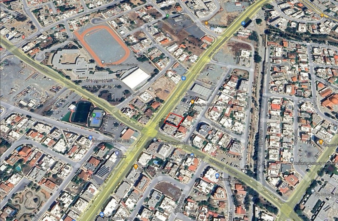 Terrain à Limassol, Chypre, 560 m² - image 1