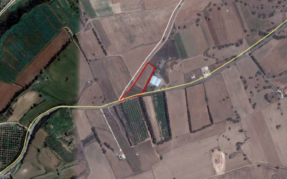 Terreno a Paphos, Cipro, 6 308 m2 - foto 1
