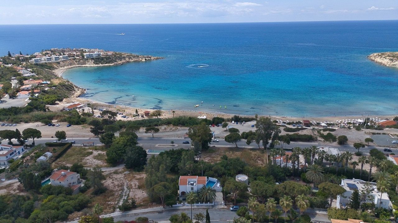 Villa in Paphos, Zypern, 350 m² - Foto 1