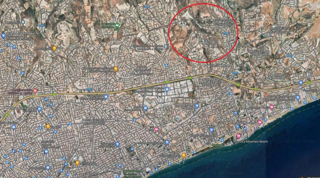 Grundstück in Limassol, Zypern, 11 895 m² - Foto 1