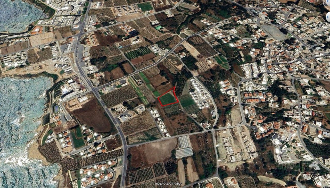 Land in Paphos, Cyprus, 3 122 m² - picture 1