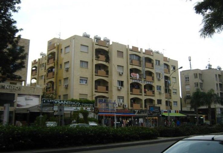 Proprietà commerciale a Limassol, Cipro, 2 897 m² - foto 1