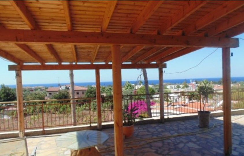 Villa in Paphos, Cyprus, 300 m² - picture 1
