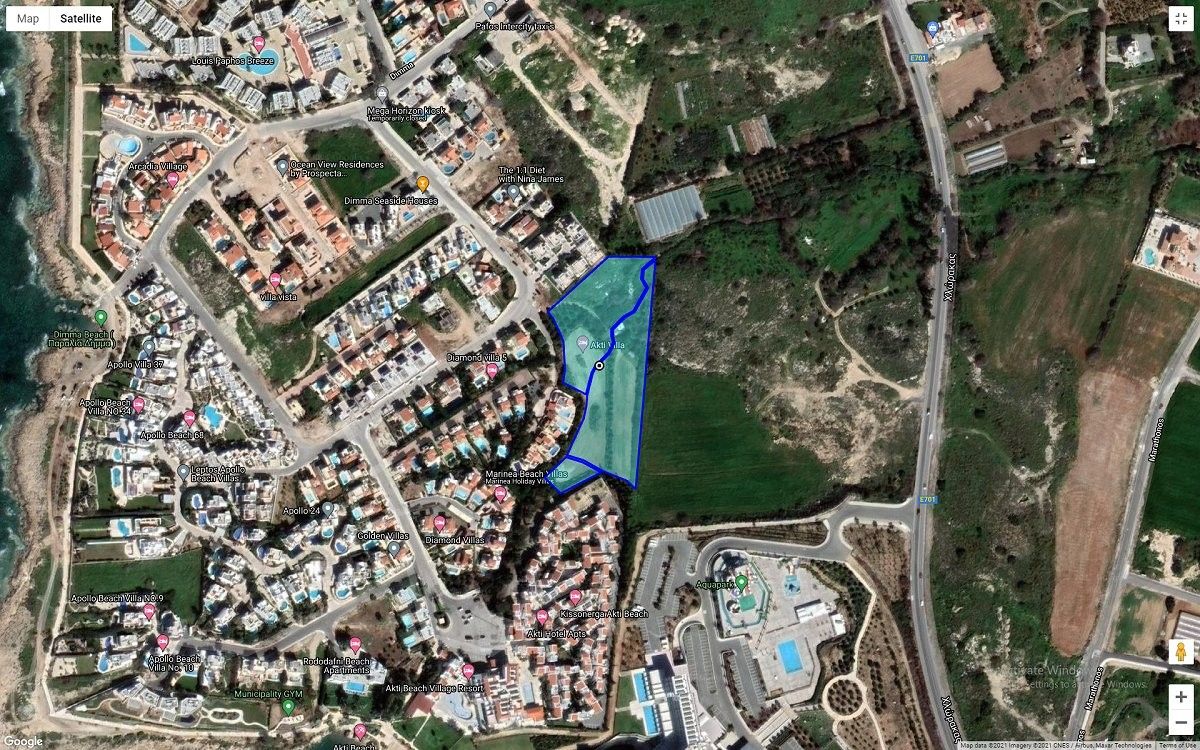Grundstück in Paphos, Zypern, 10 476 m² - Foto 1