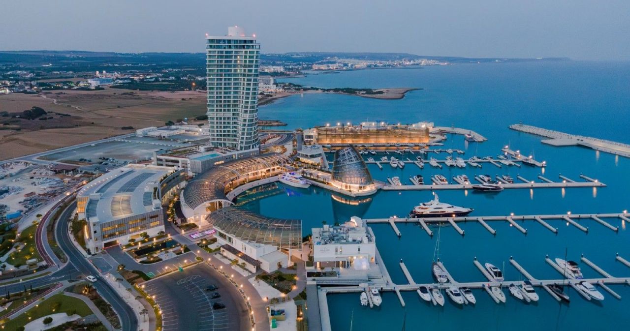 Apartamento en Protaras, Chipre, 157 m² - imagen 1