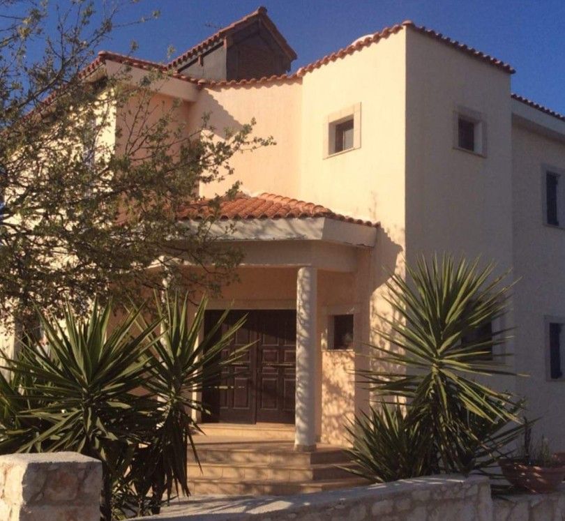 Villa à Paphos, Chypre, 566 m² - image 1