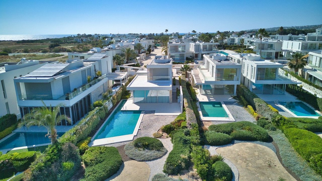 Villa à Paphos, Chypre - image 1
