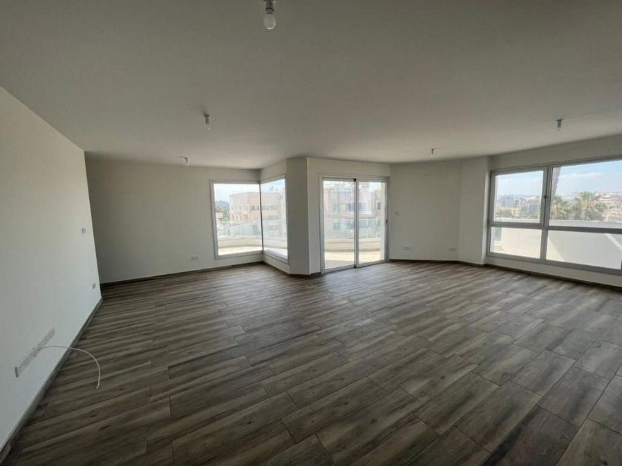 Penthouse in Larnaka, Zypern, 142 m² - Foto 1