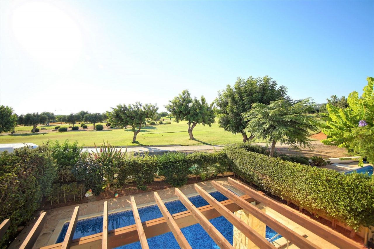 Villa in Paphos, Cyprus, 126 m² - picture 1