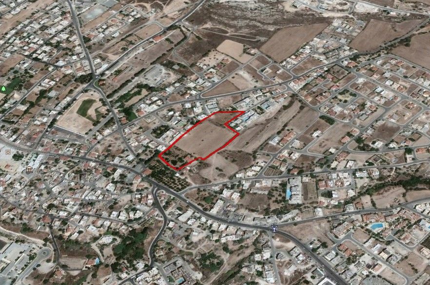Terreno en Pafos, Chipre, 21 405 m² - imagen 1