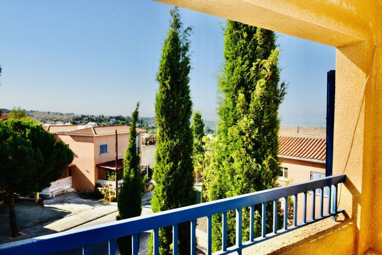 Apartment in Paphos, Cyprus, 82 m² - picture 1