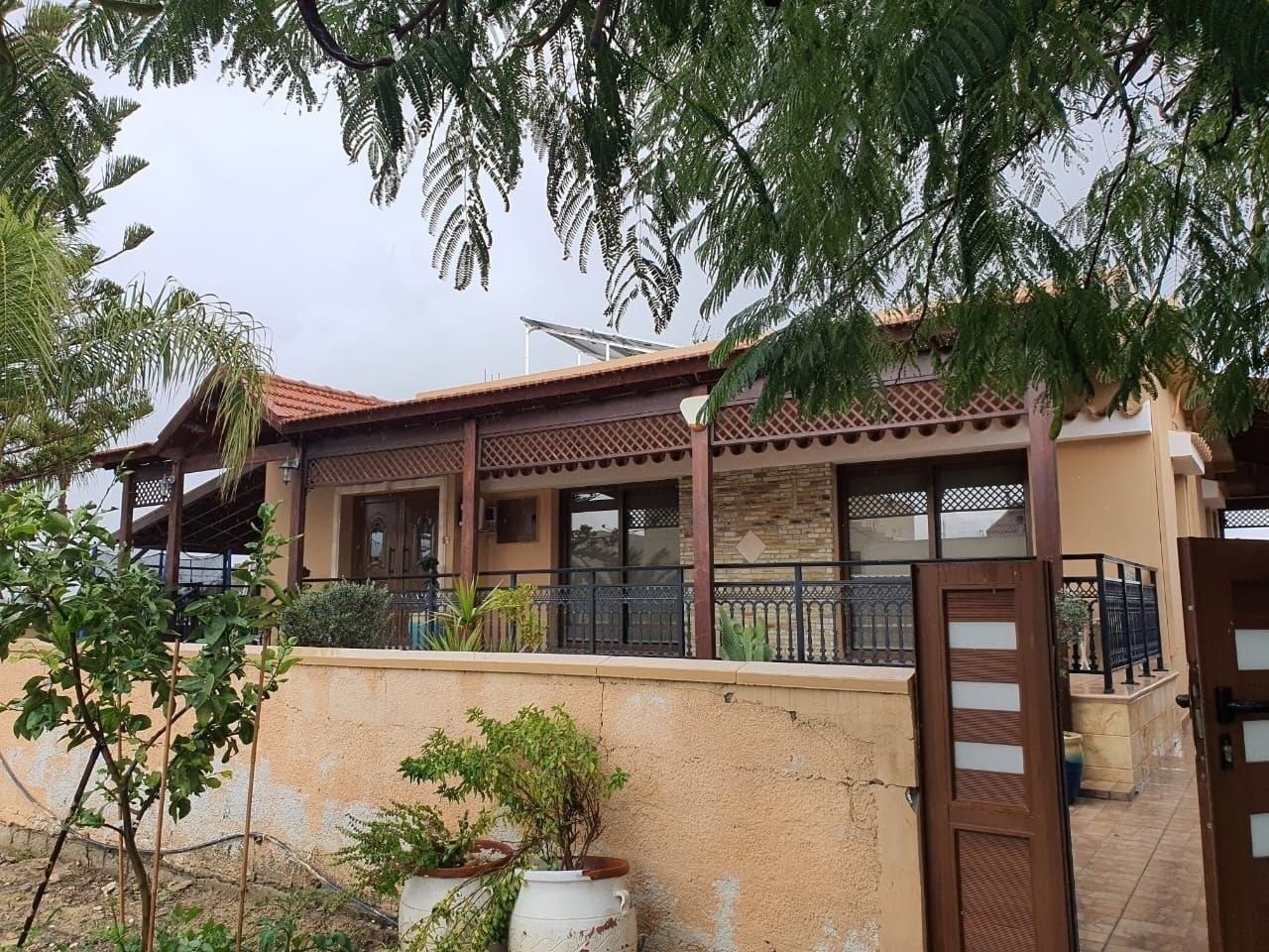 Townhouse in Larnaca, Cyprus, 300 m² - picture 1