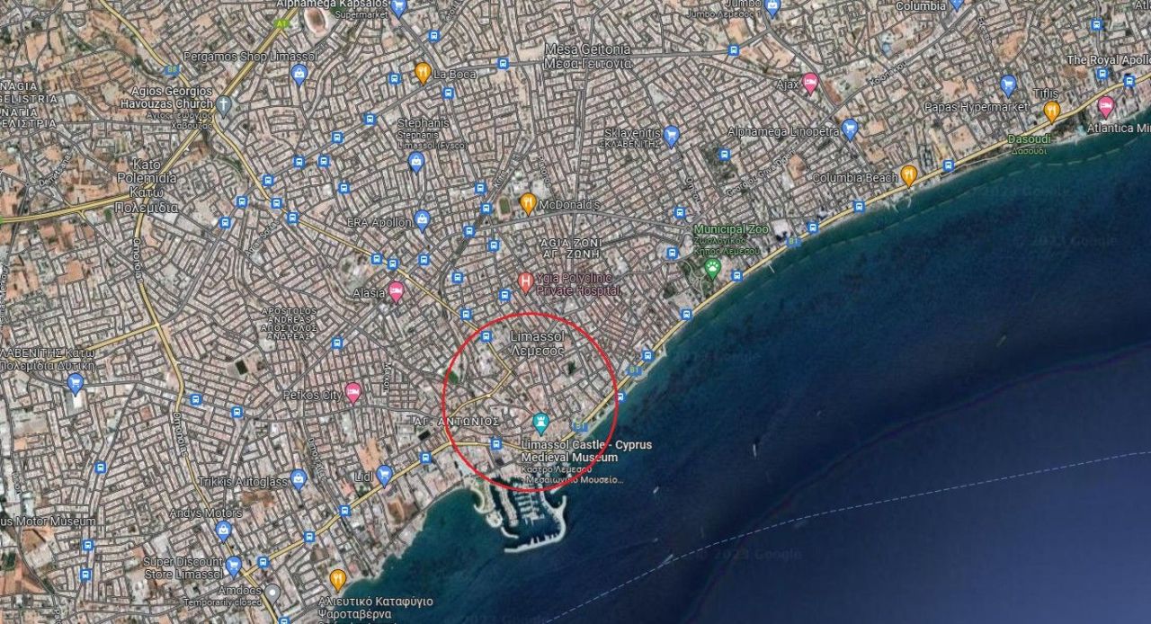 Terreno en Limasol, Chipre, 1 513 m² - imagen 1