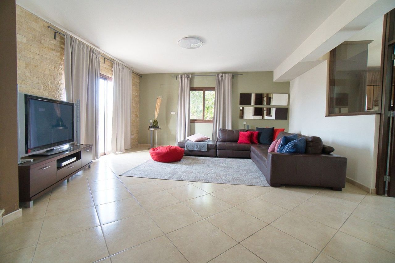 Villa en Limasol, Chipre, 196 m² - imagen 1