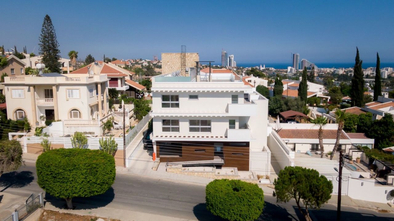 Appartement à Limassol, Chypre, 733 m² - image 1