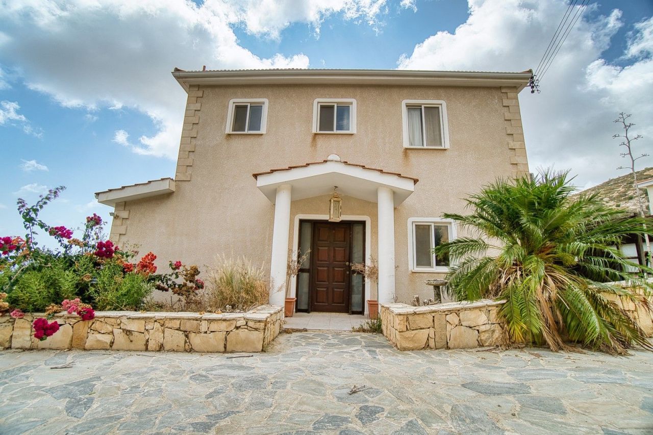 Villa en Pafos, Chipre, 150 m² - imagen 1