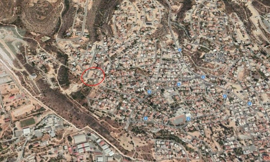 Land in Limassol, Cyprus, 897 m² - picture 1