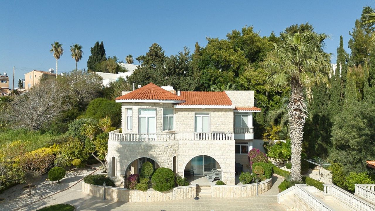 Villa in Paphos, Zypern, 251 m² - Foto 1