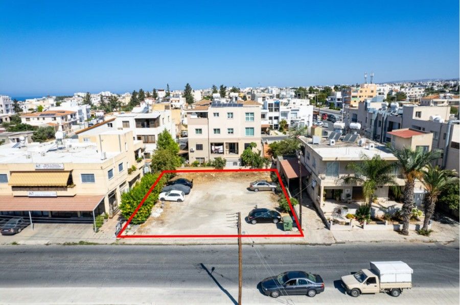 Terreno en Pafos, Chipre, 493 m² - imagen 1