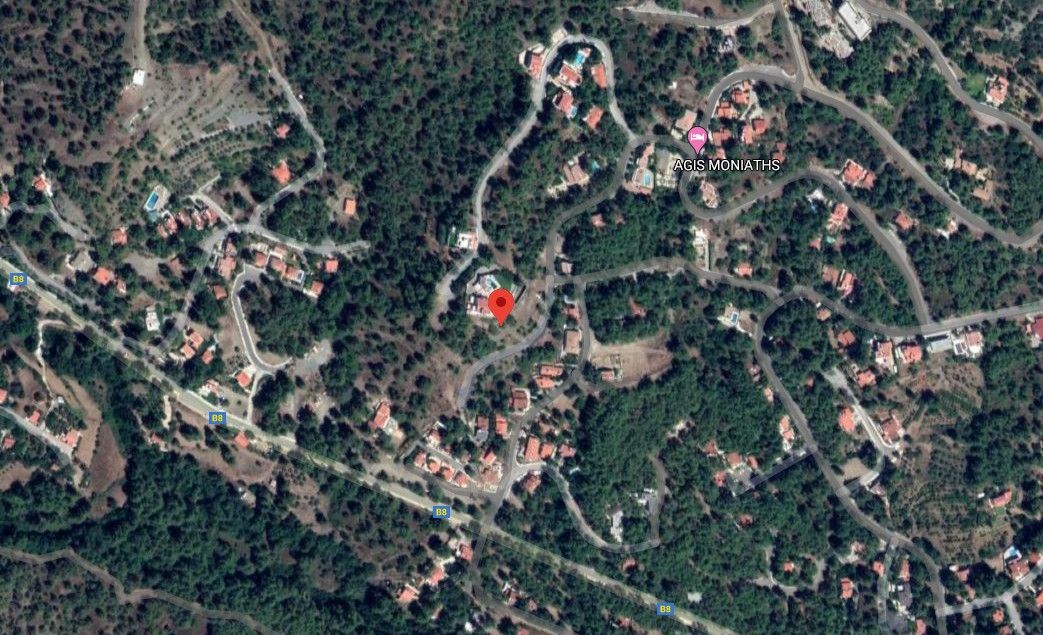 Land in Limassol, Cyprus, 1 122 m² - picture 1