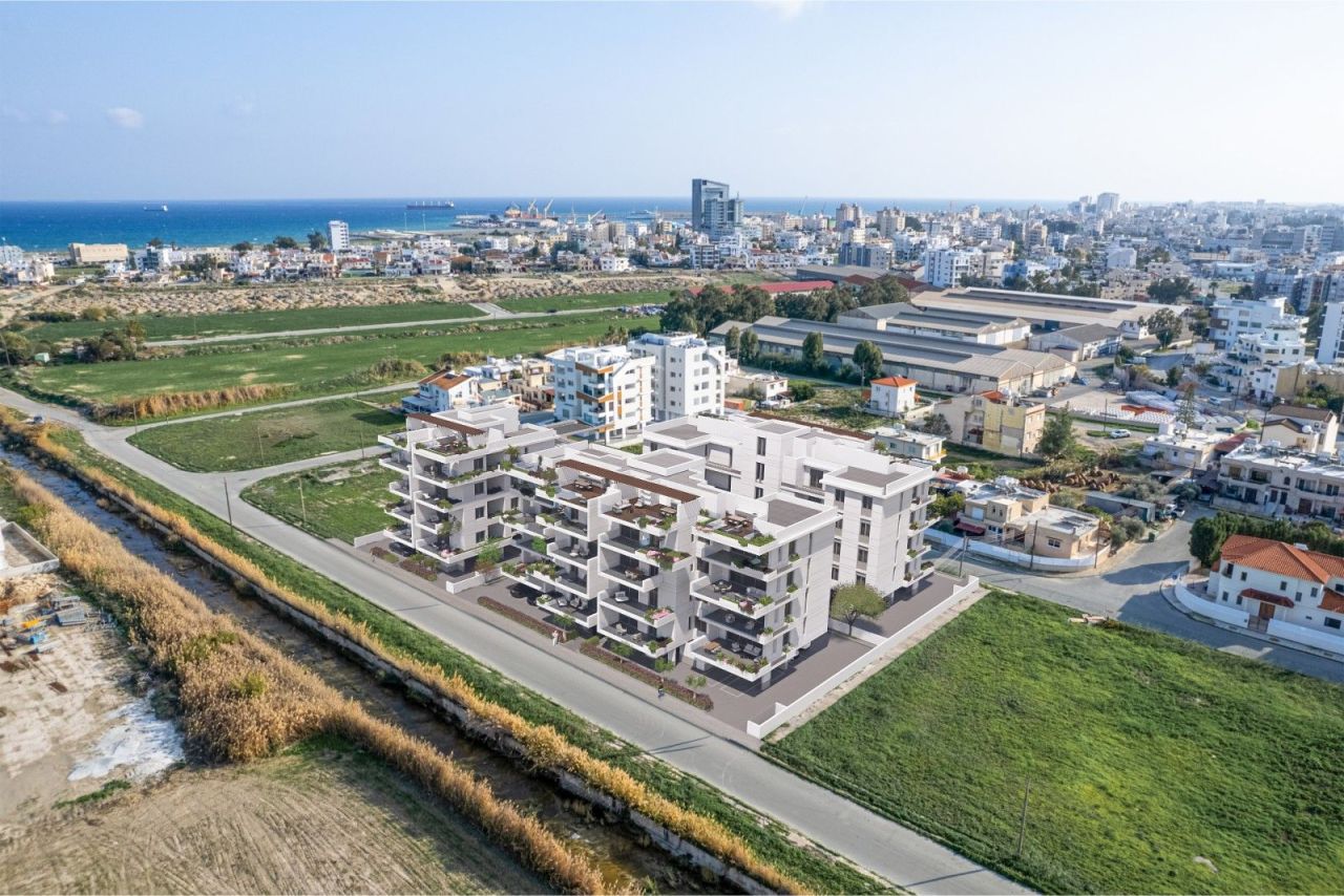 Apartment in Larnaka, Zypern, 98 m² - Foto 1
