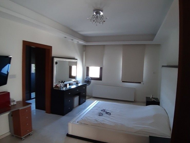 Villa à Larnaca, Chypre, 403 m² - image 1
