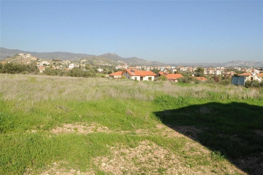 Land in Limassol, Cyprus, 4 236 m² - picture 1