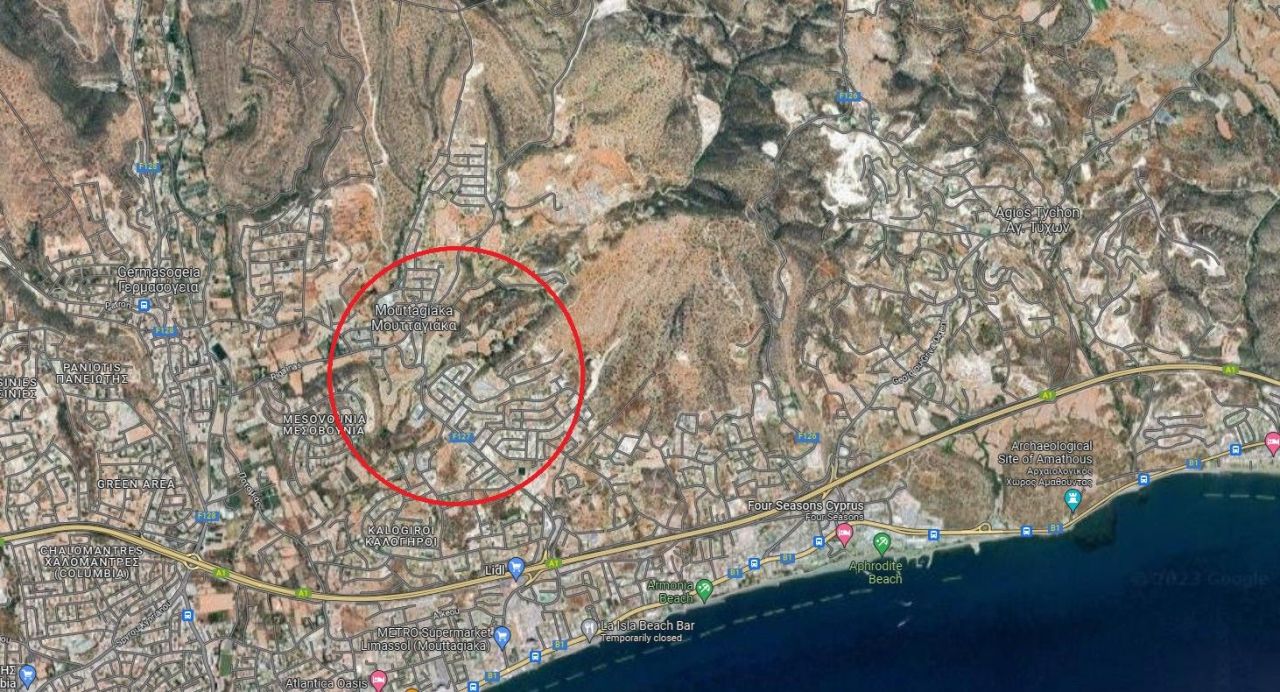 Land in Limassol, Cyprus, 26 921 m² - picture 1