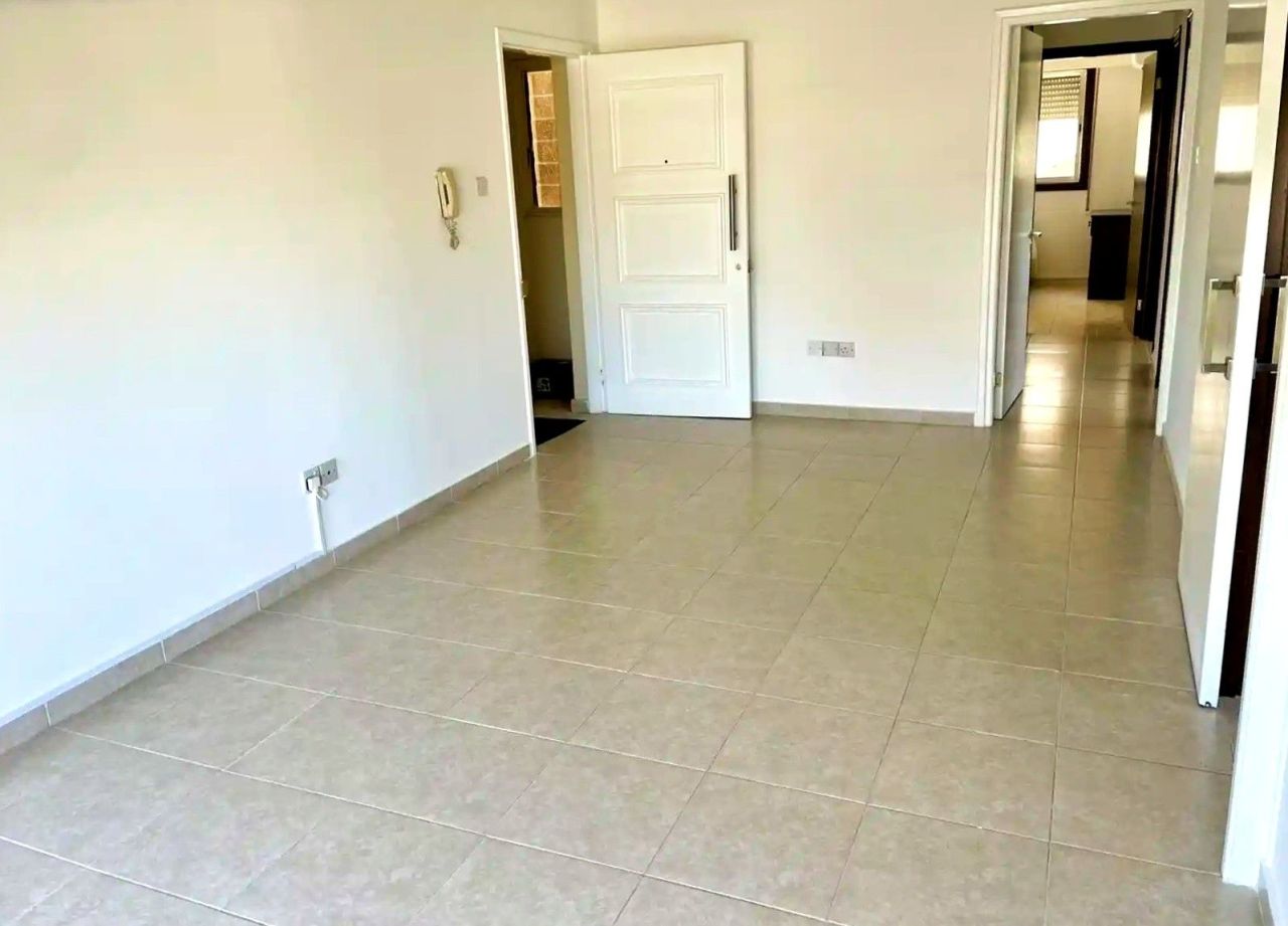 Apartamento en Lárnaca, Chipre, 94 m² - imagen 1