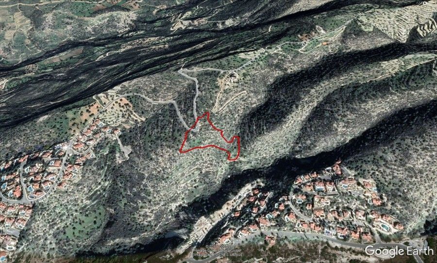 Terreno en Pafos, Chipre, 9 700 m² - imagen 1