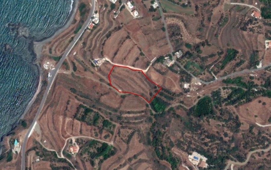 Terreno en Pafos, Chipre, 7 670 m² - imagen 1