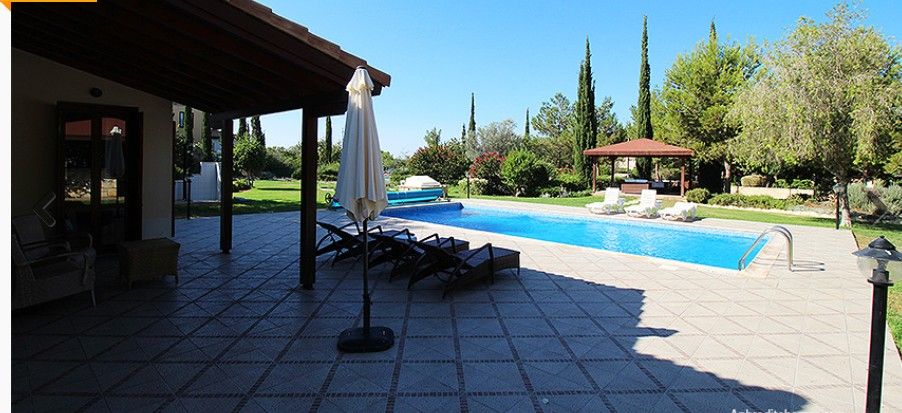Villa in Paphos, Cyprus, 180 m² - picture 1