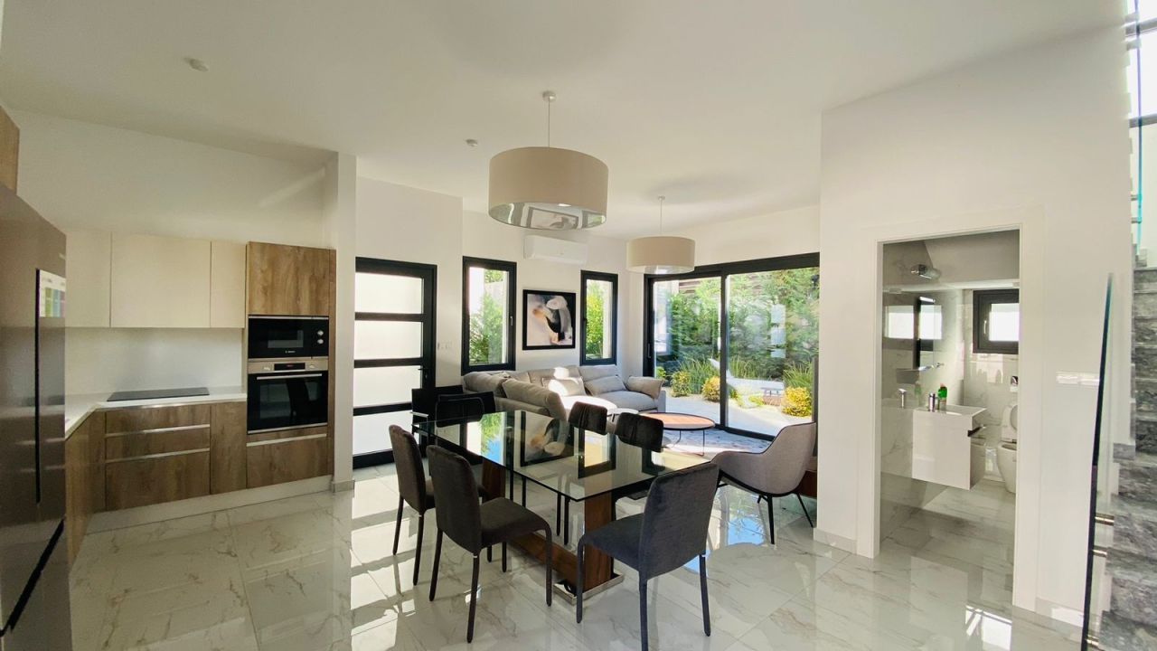 Townhouse a Limassol, Cipro, 119 m² - foto 1