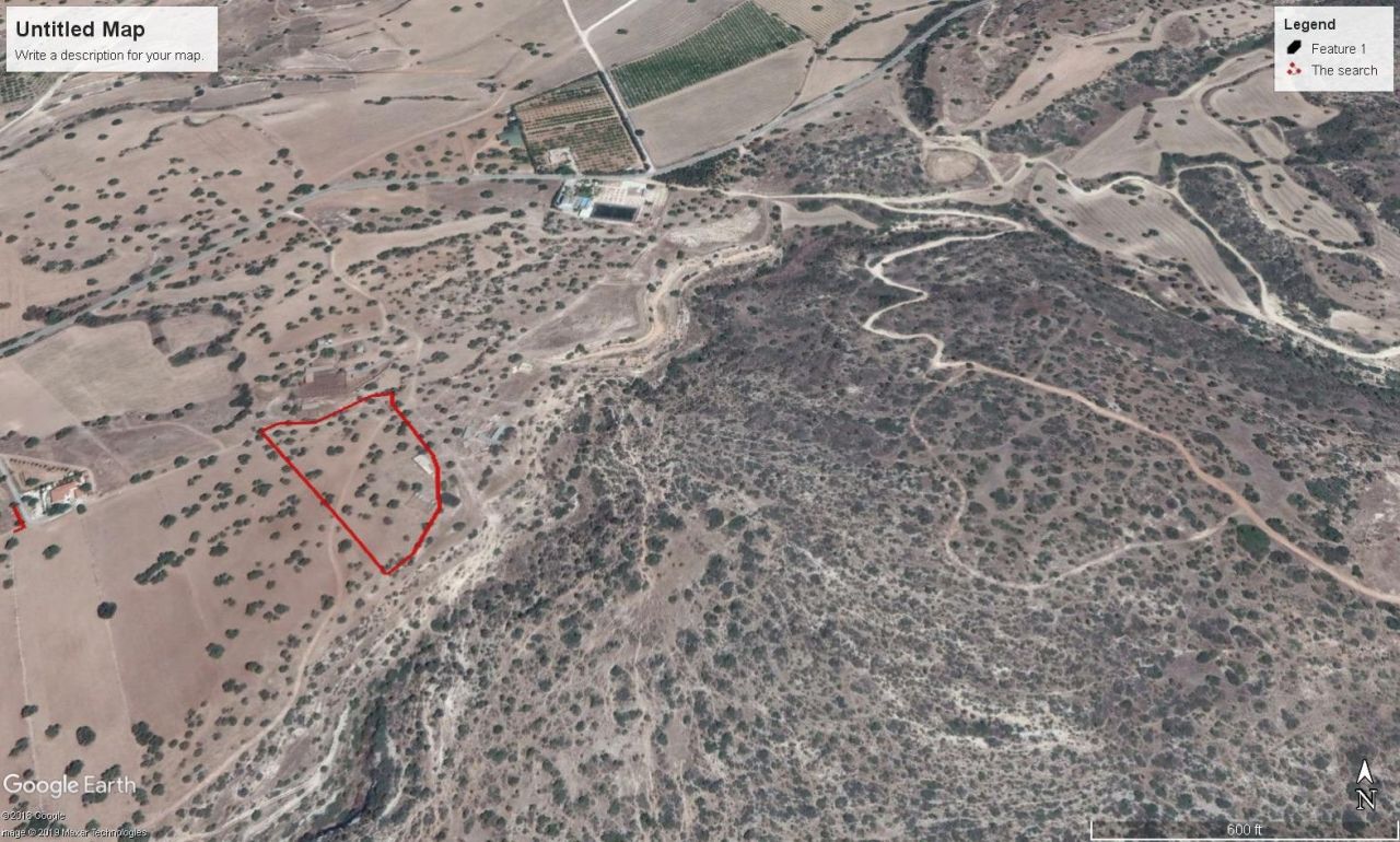 Terreno en Pafos, Chipre, 7 273 m² - imagen 1