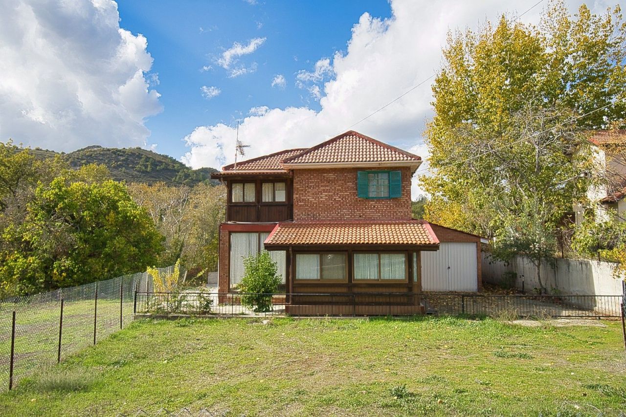 Villa in Limassol, Zypern, 129 m² - Foto 1