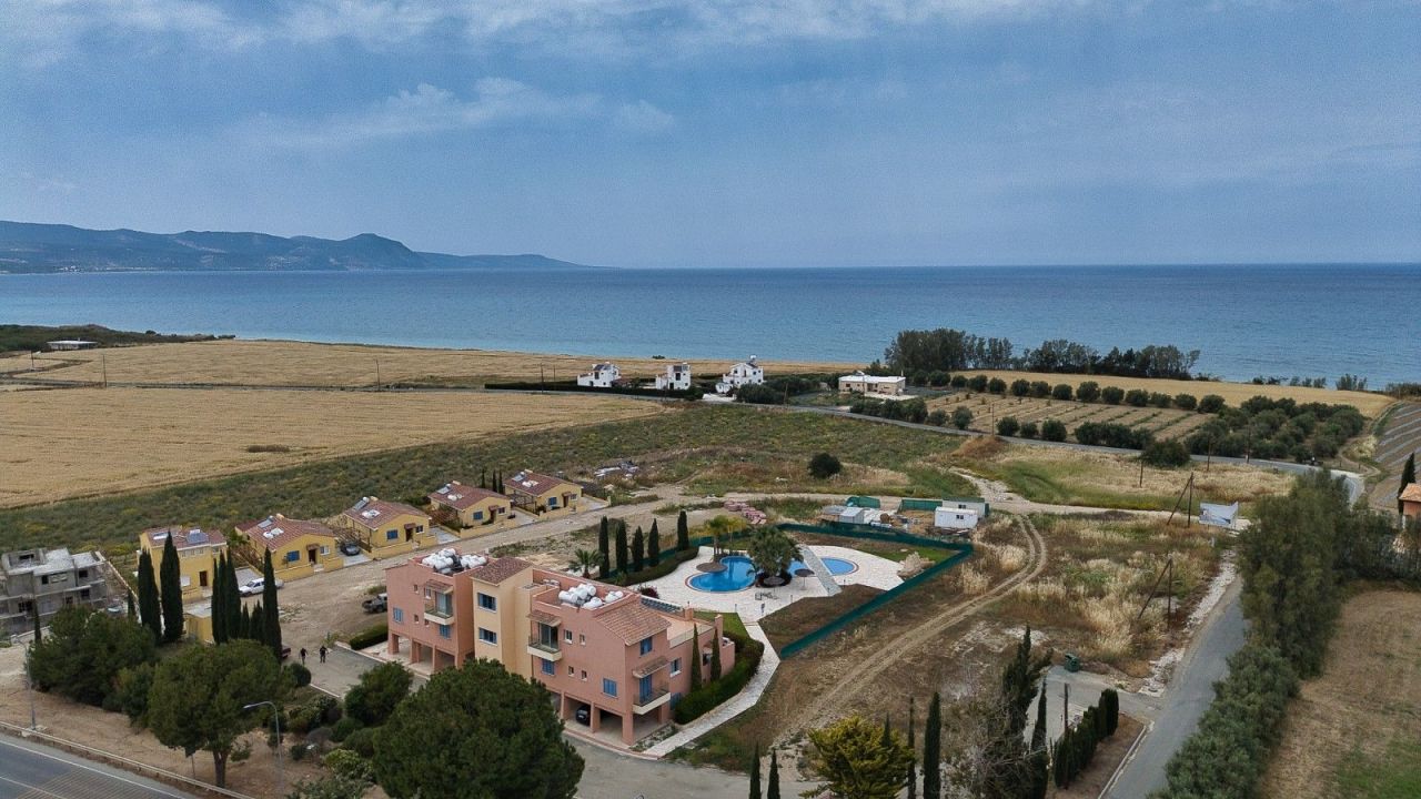 Villa in Paphos, Zypern, 131 m² - Foto 1