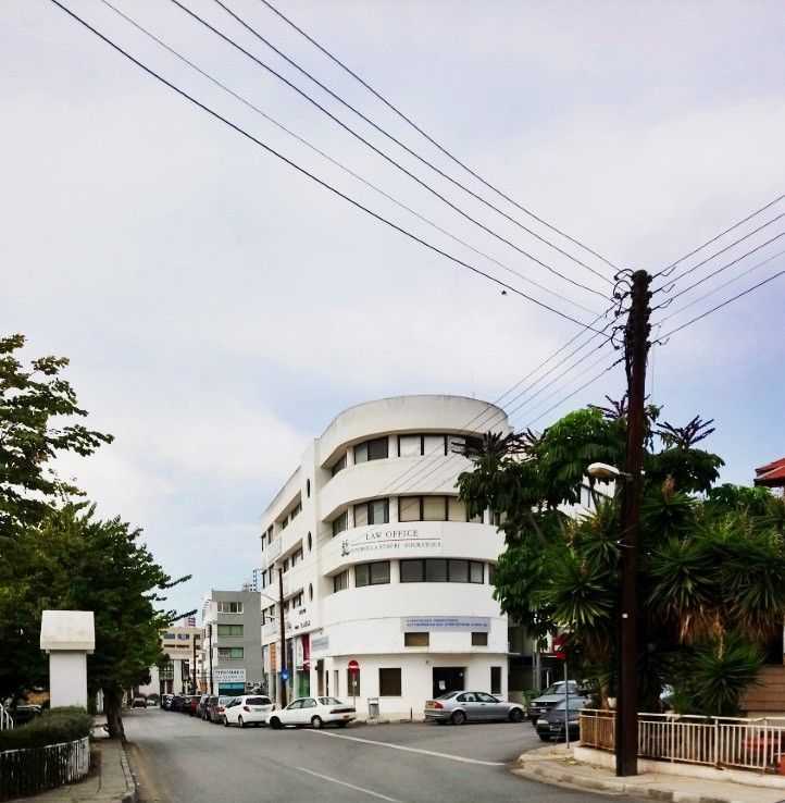 Geschäft in Paphos, Zypern, 73 m² - Foto 1