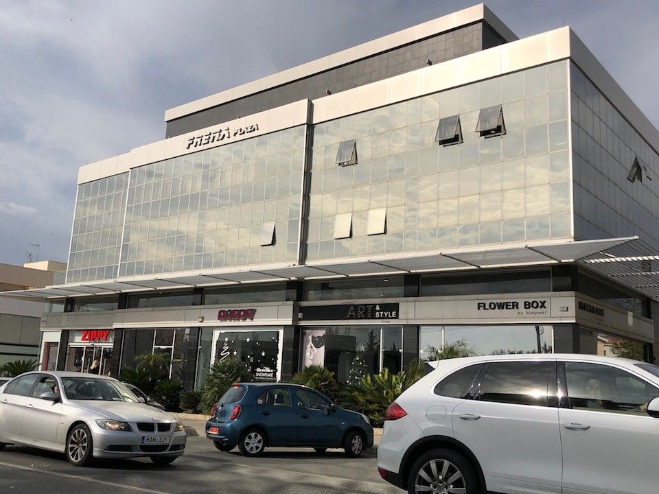 Bureau à Limassol, Chypre, 700 m² - image 1