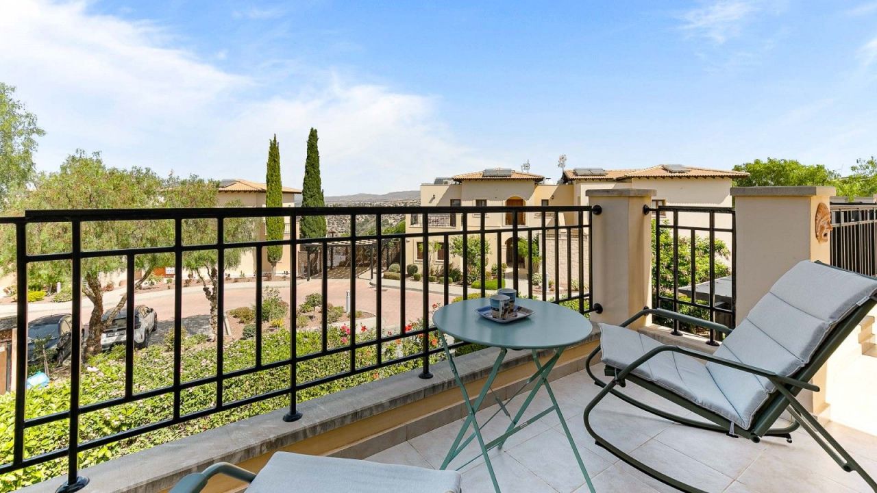 Apartment in Paphos, Cyprus, 96 m² - picture 1