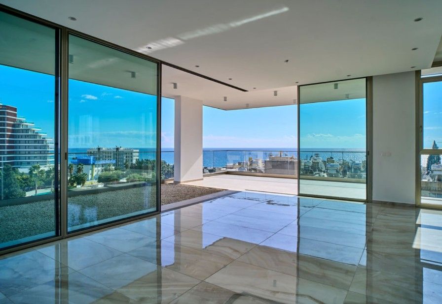 Apartment in Limassol, Cyprus, 194 m² - picture 1