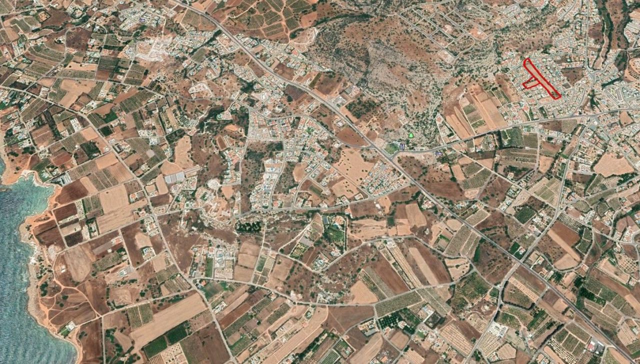 Terreno en Pafos, Chipre, 11 038 m² - imagen 1