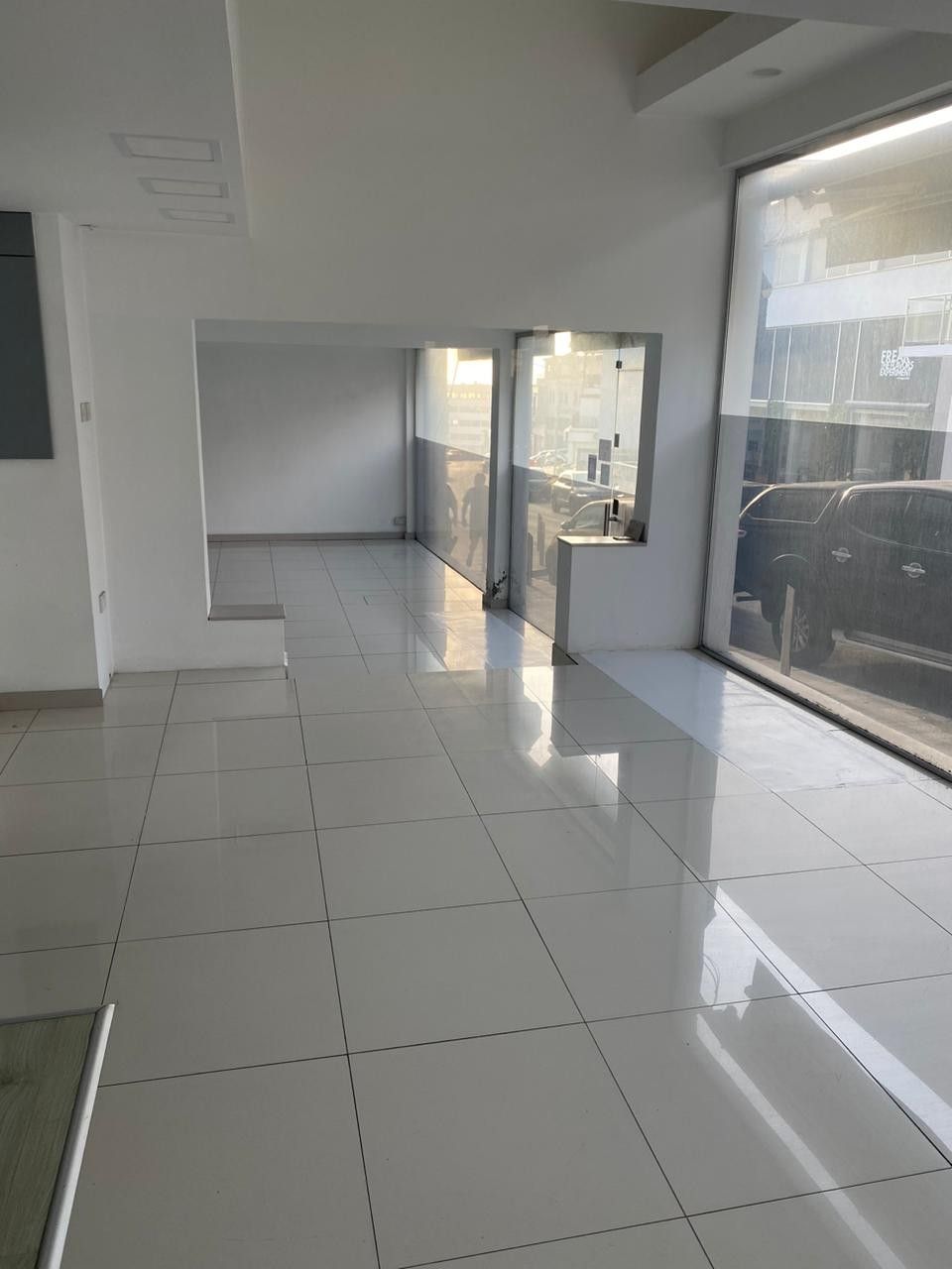 Oficina en Pafos, Chipre, 147 m² - imagen 1