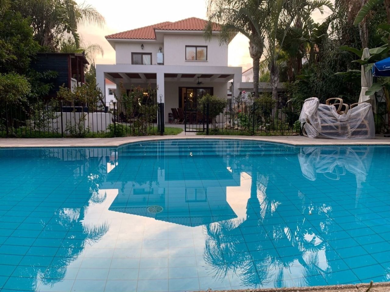 Villa in Larnaka, Zypern, 218 m² - Foto 1