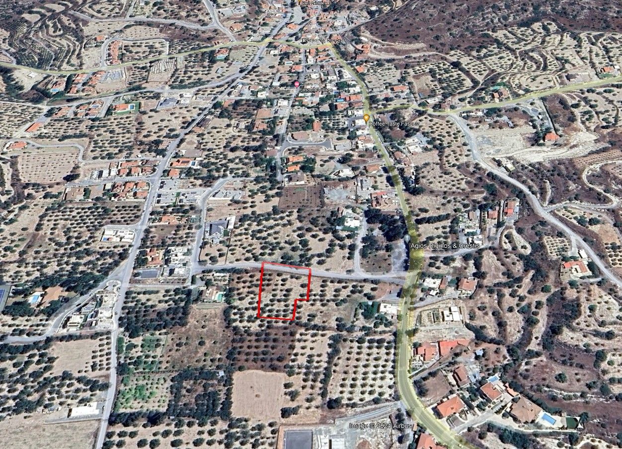 Grundstück in Limassol, Zypern, 3 011 m² - Foto 1