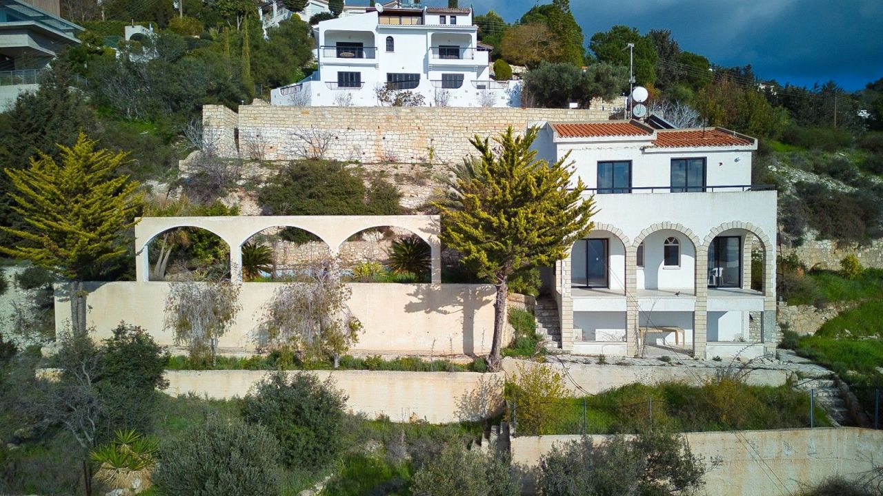 Villa in Paphos, Cyprus, 160 m² - picture 1